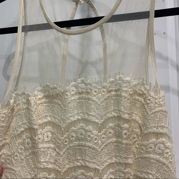cream lacy dress - Picture 3 of 4